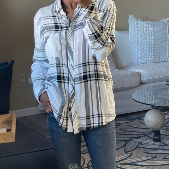 Rails Plaid Rayon Button down Shirt. Size Extra-Small. - Picture 2 of 9